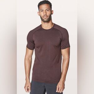 Lululemon Metal Vent Tech Short Sleeve